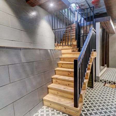 Mount View - A Luxurious Stay Bhowali 나이니탈 외부 사진