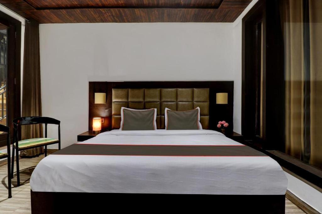 Mount View - A Luxurious Stay Bhowali 나이니탈 외부 사진